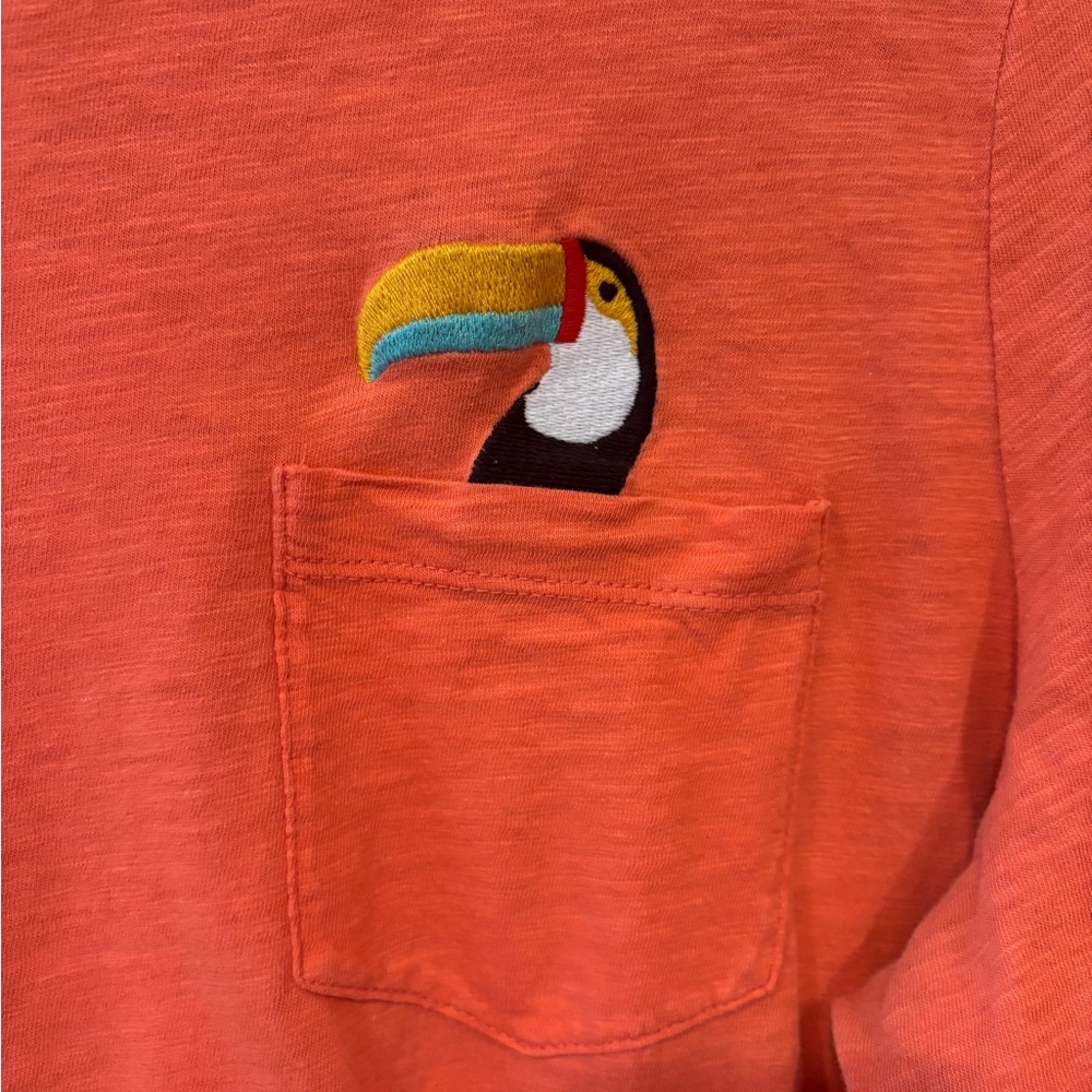 Old Navy Coral T-Shirt w Toucan Pocket